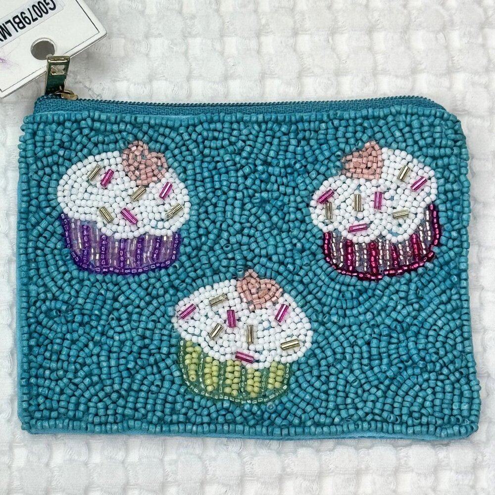 Brand NEW Viral Beaded CUPCAKE Pouch